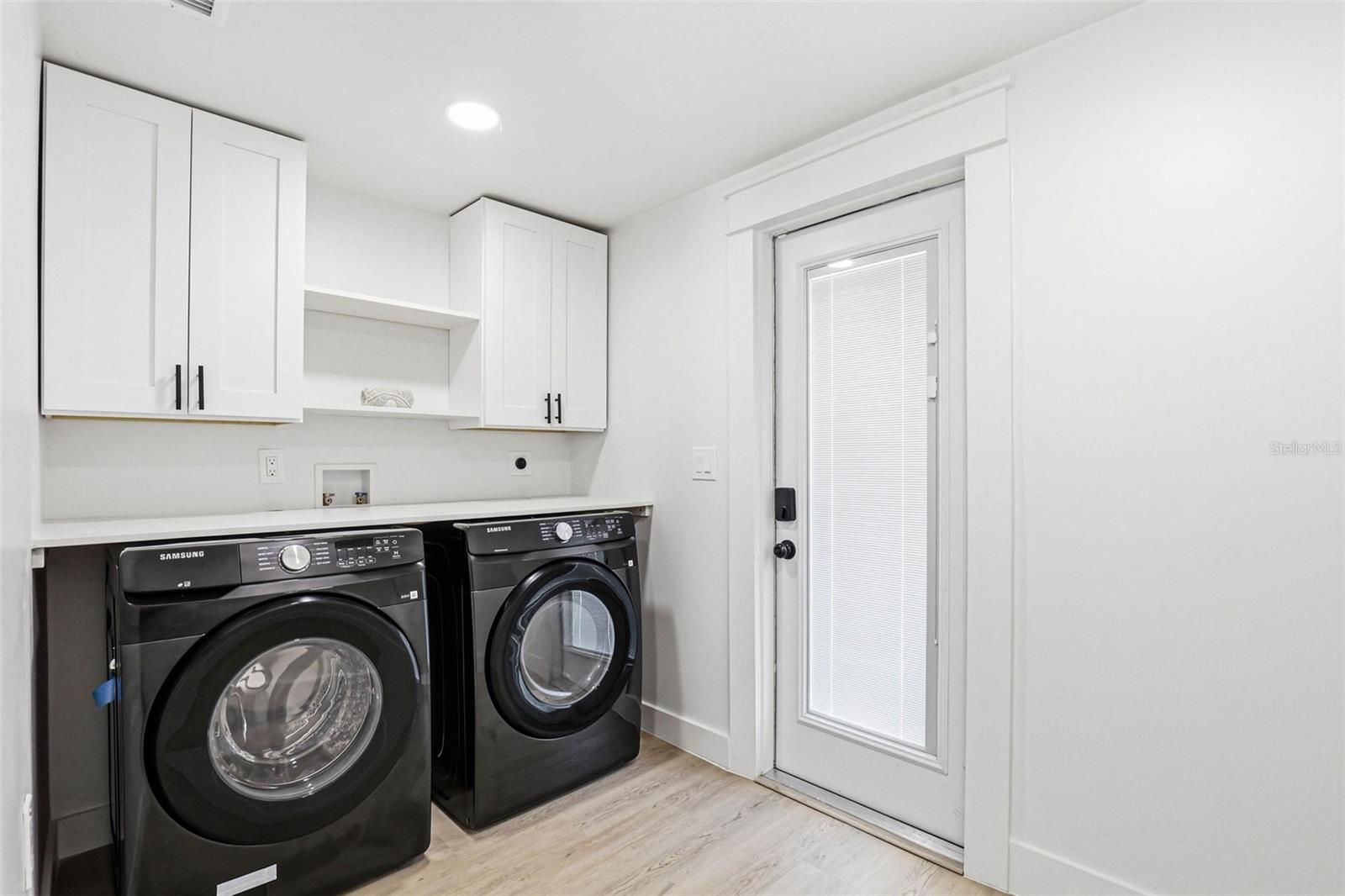 RIO VISTA - Residential