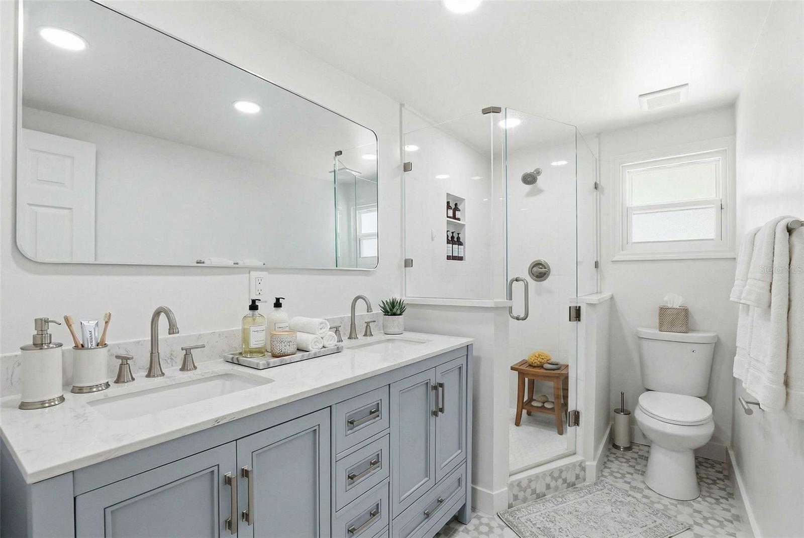 RIO VISTA - Residential