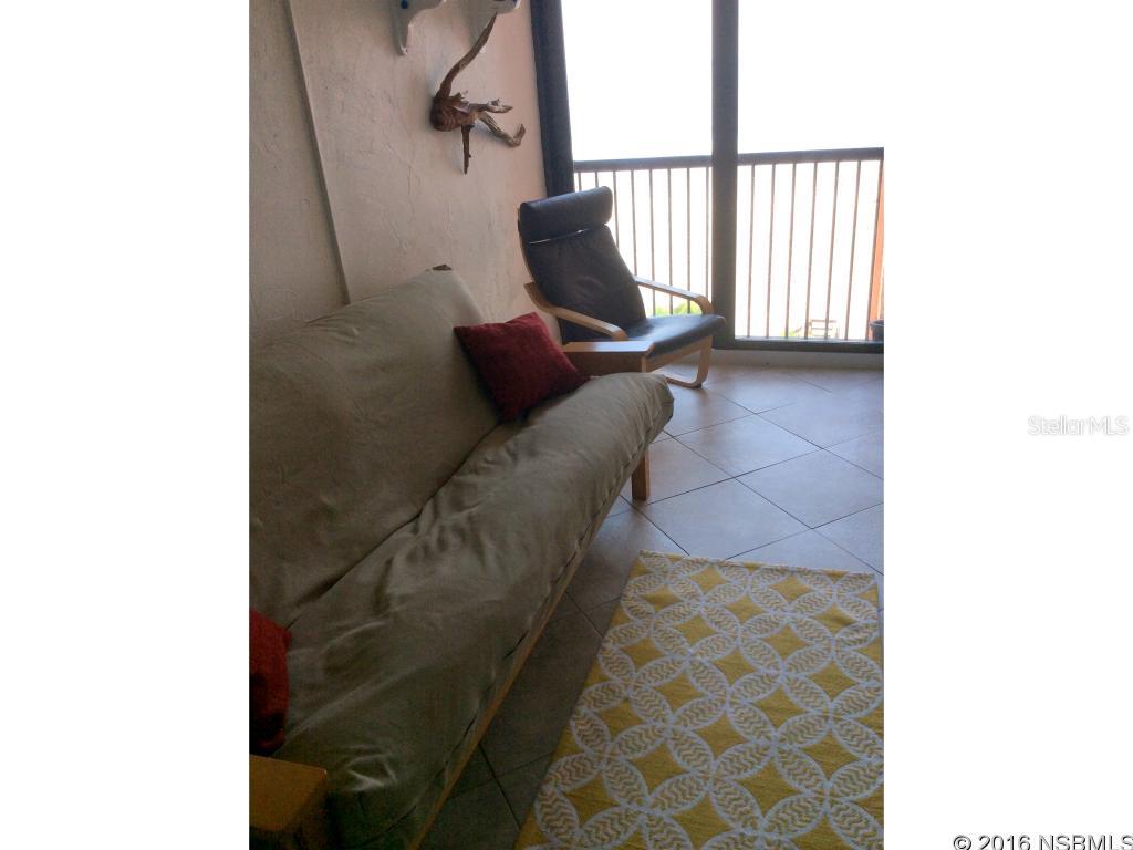 Sunrise Condo - Residential