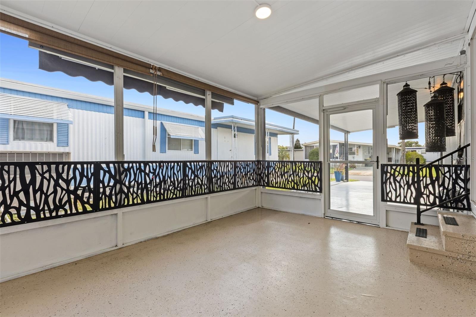 CLERMONT EMERALD LAKES CO-OP LT 01 - Residential