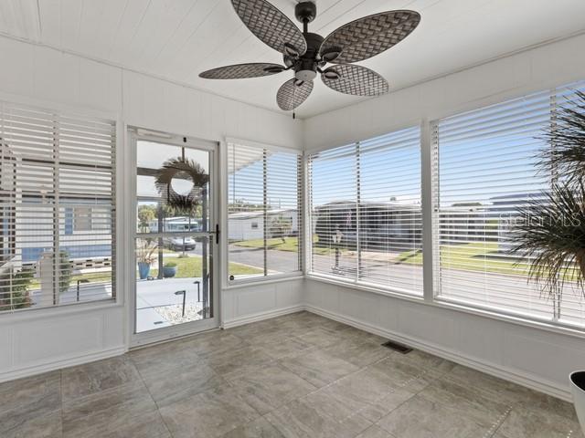 1401 W HIGHWAY 50 45