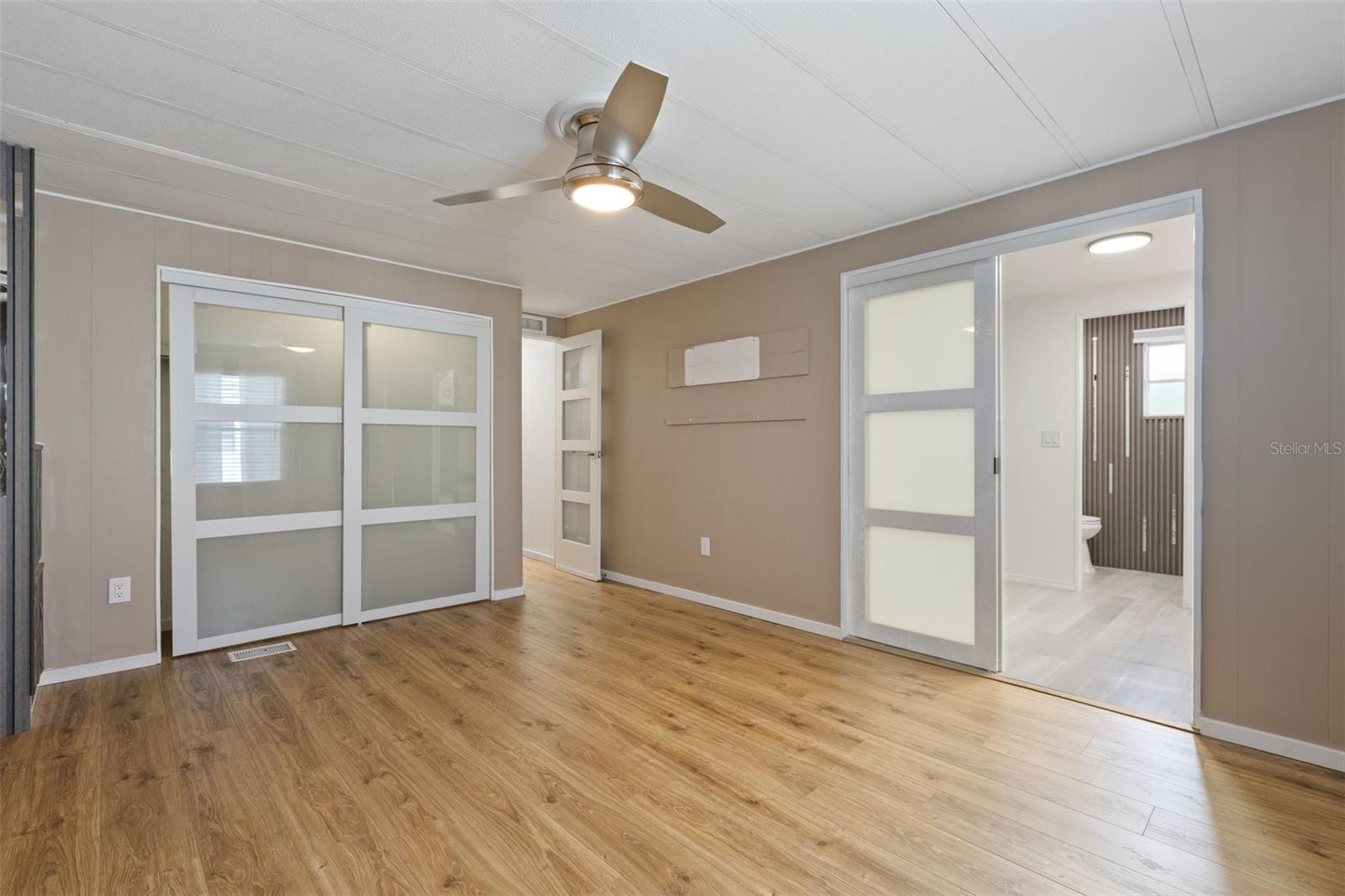 CLERMONT EMERALD LAKES CO-OP LT 01 - Residential