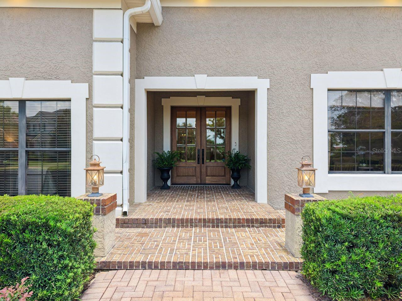 6127 TARAWOOD DRIVE