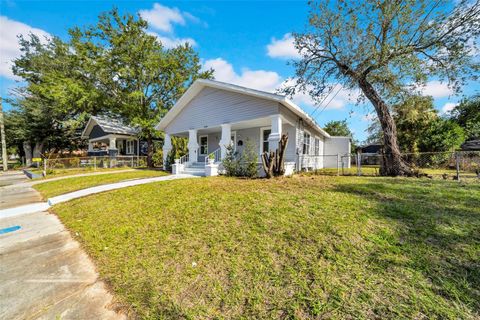 A home in TAMPA