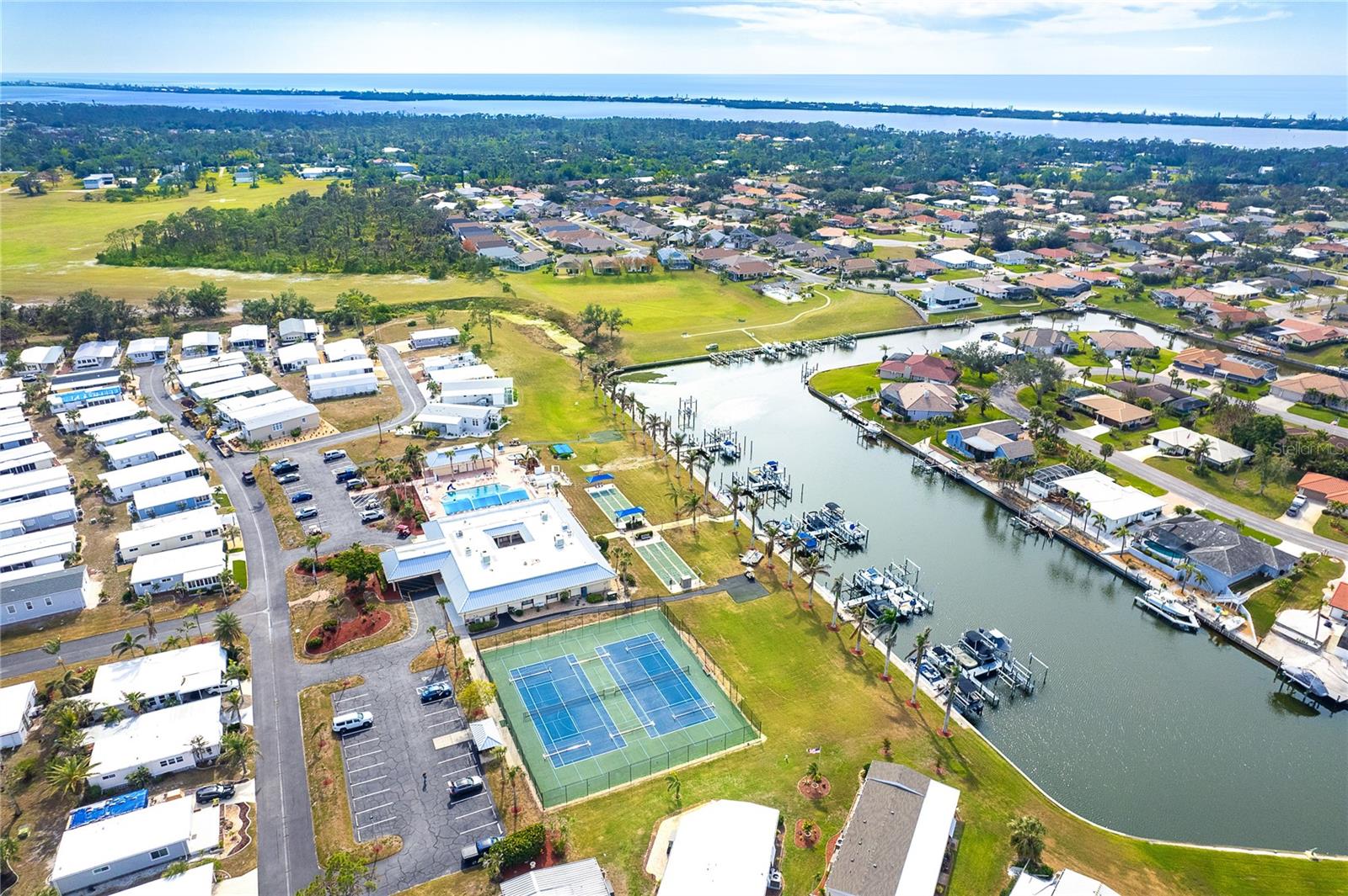 ALAMEDA ISLES - Residential