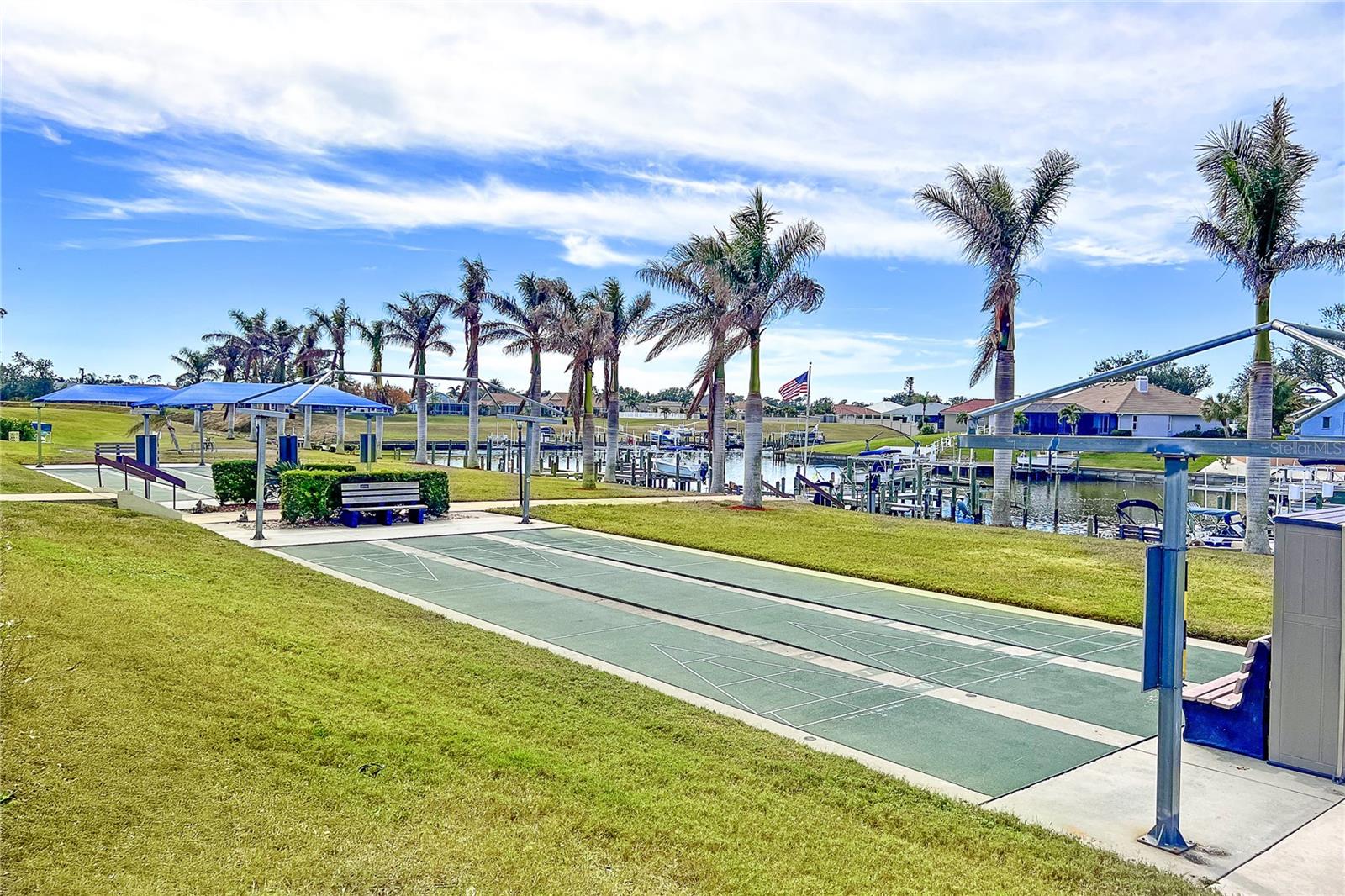 ALAMEDA ISLES - Residential