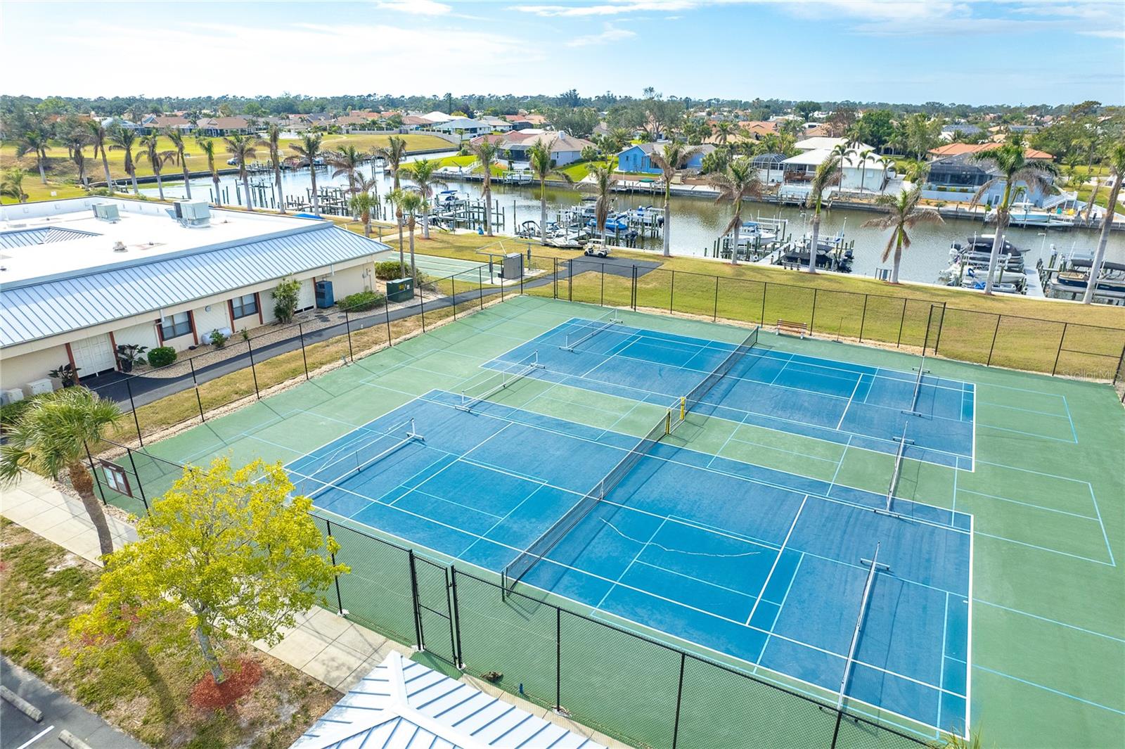 ALAMEDA ISLES - Residential