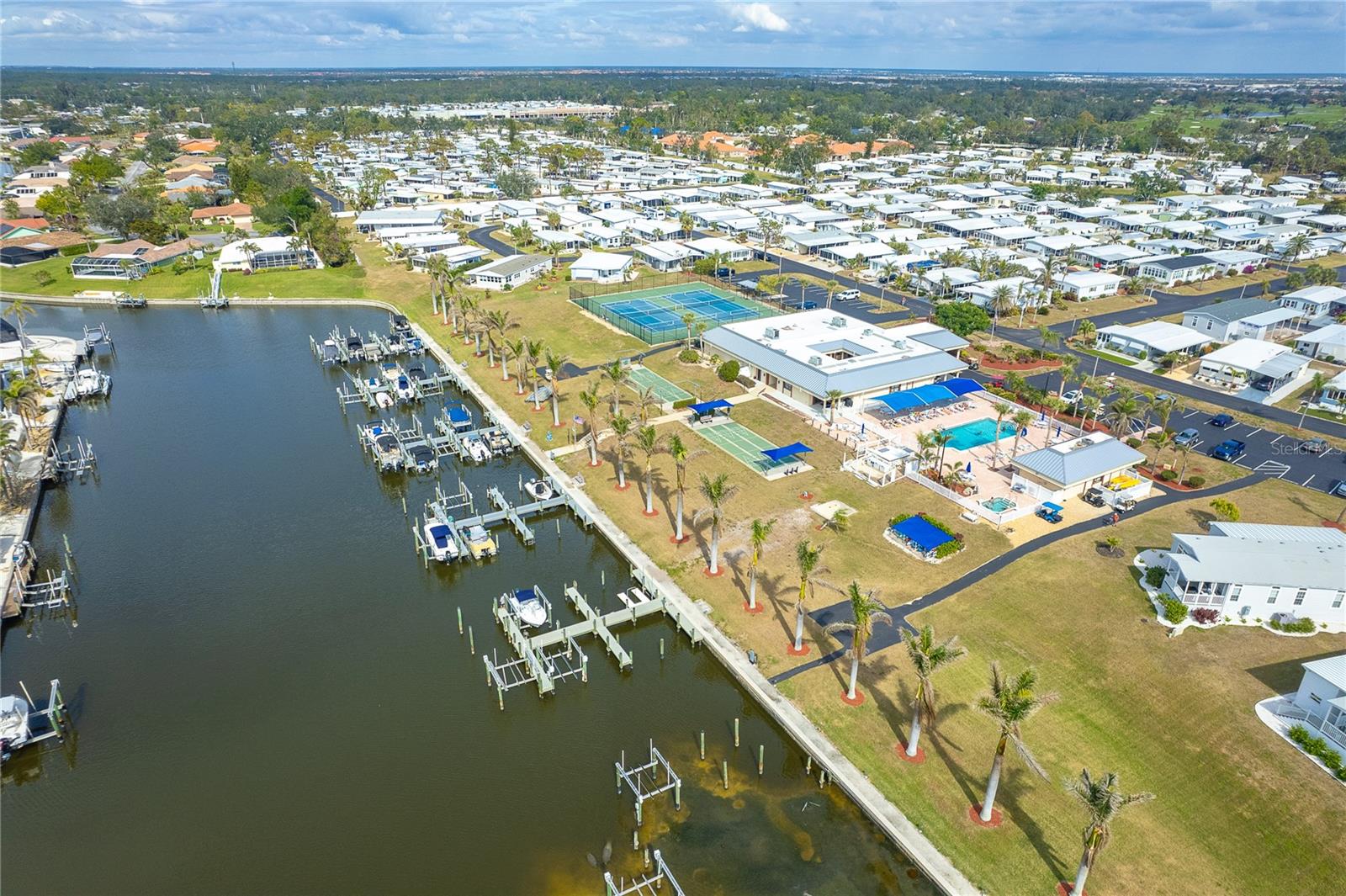 ALAMEDA ISLES - Residential