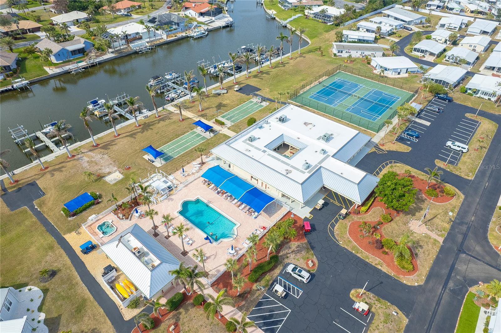 ALAMEDA ISLES - Residential
