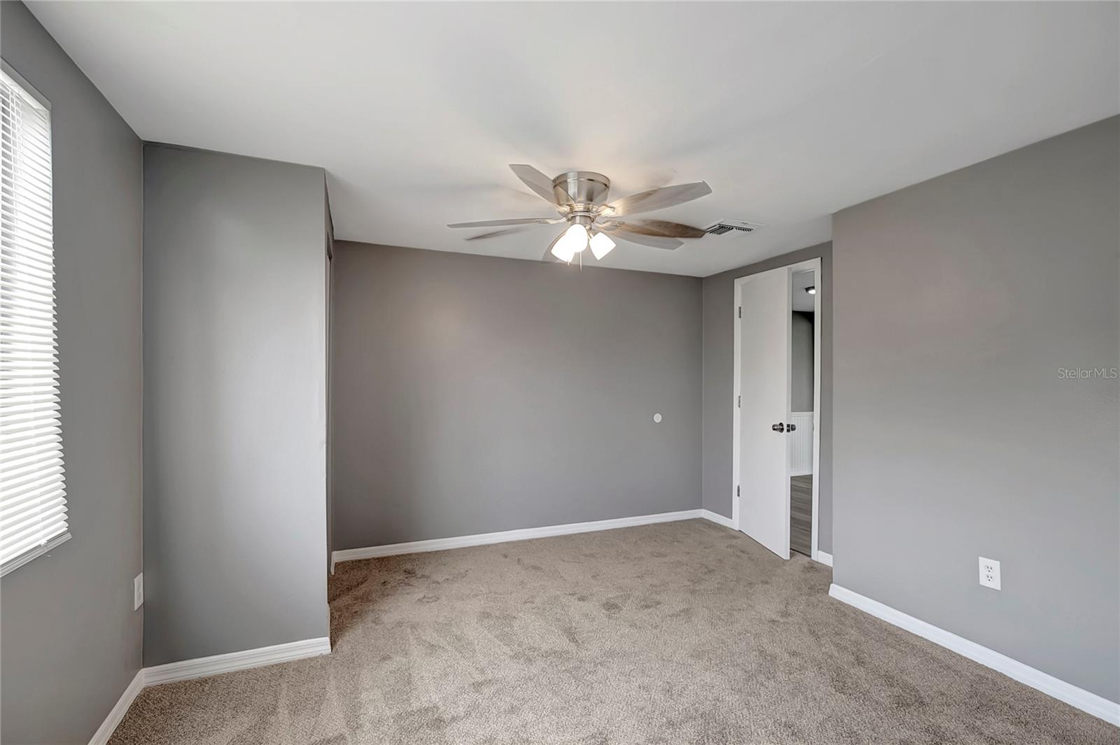 BEACON SQUARE - Residential