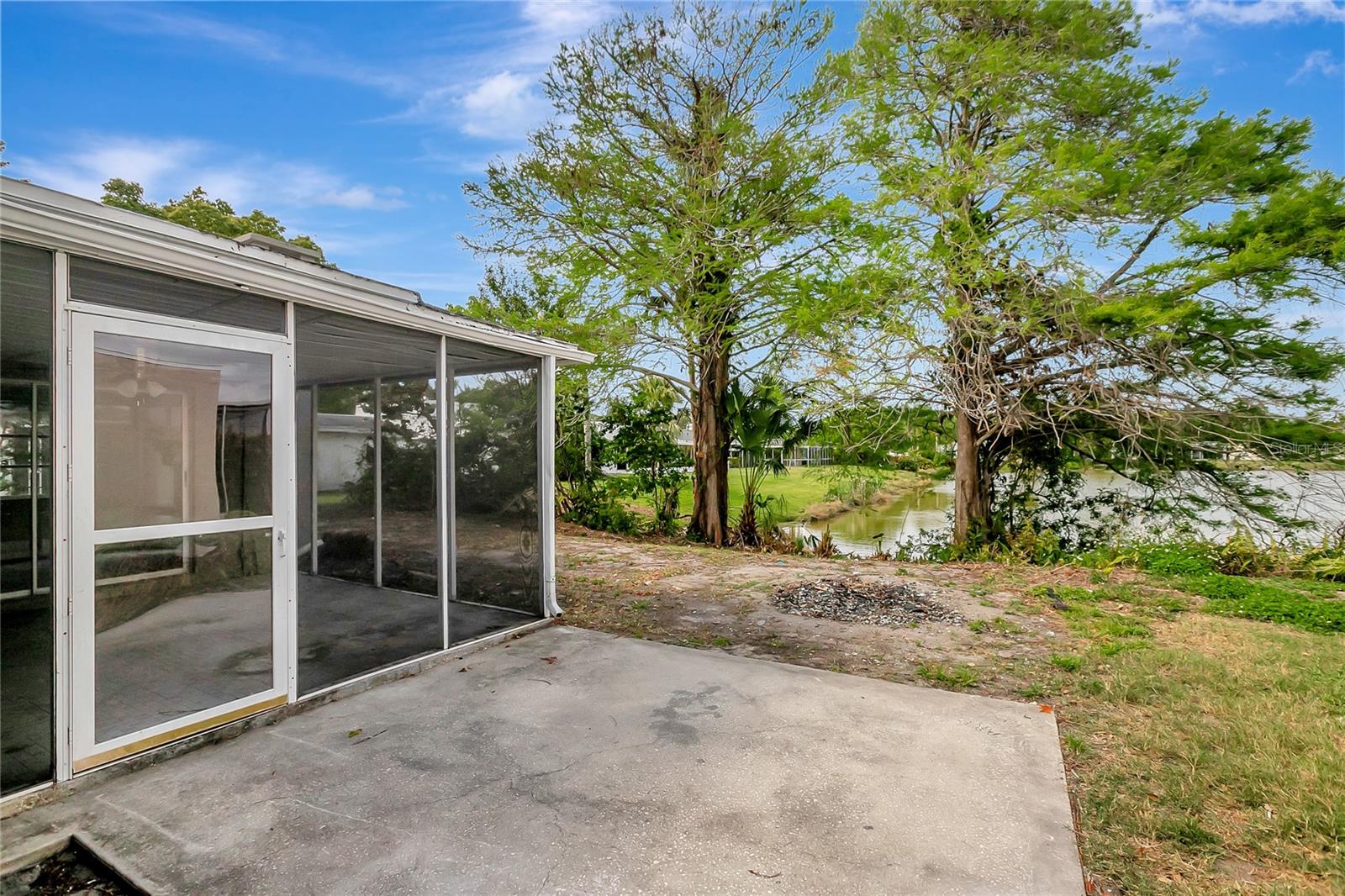 BEACON SQUARE - Residential