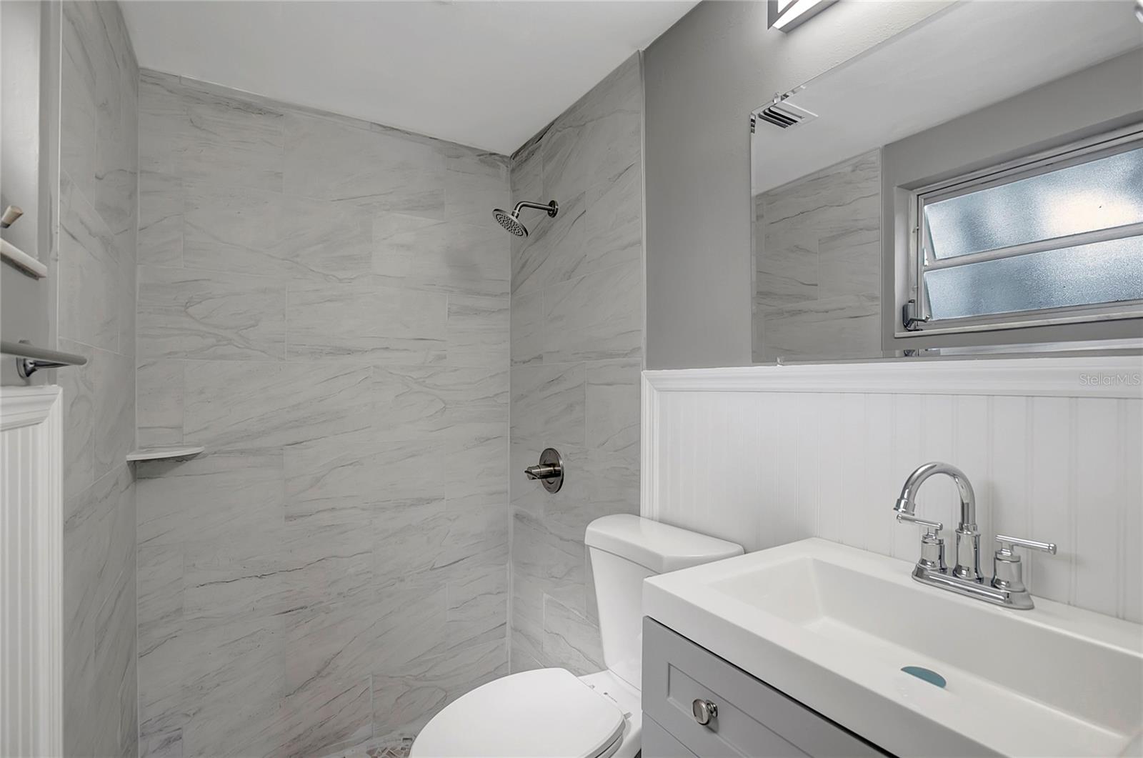 BEACON SQUARE - Residential