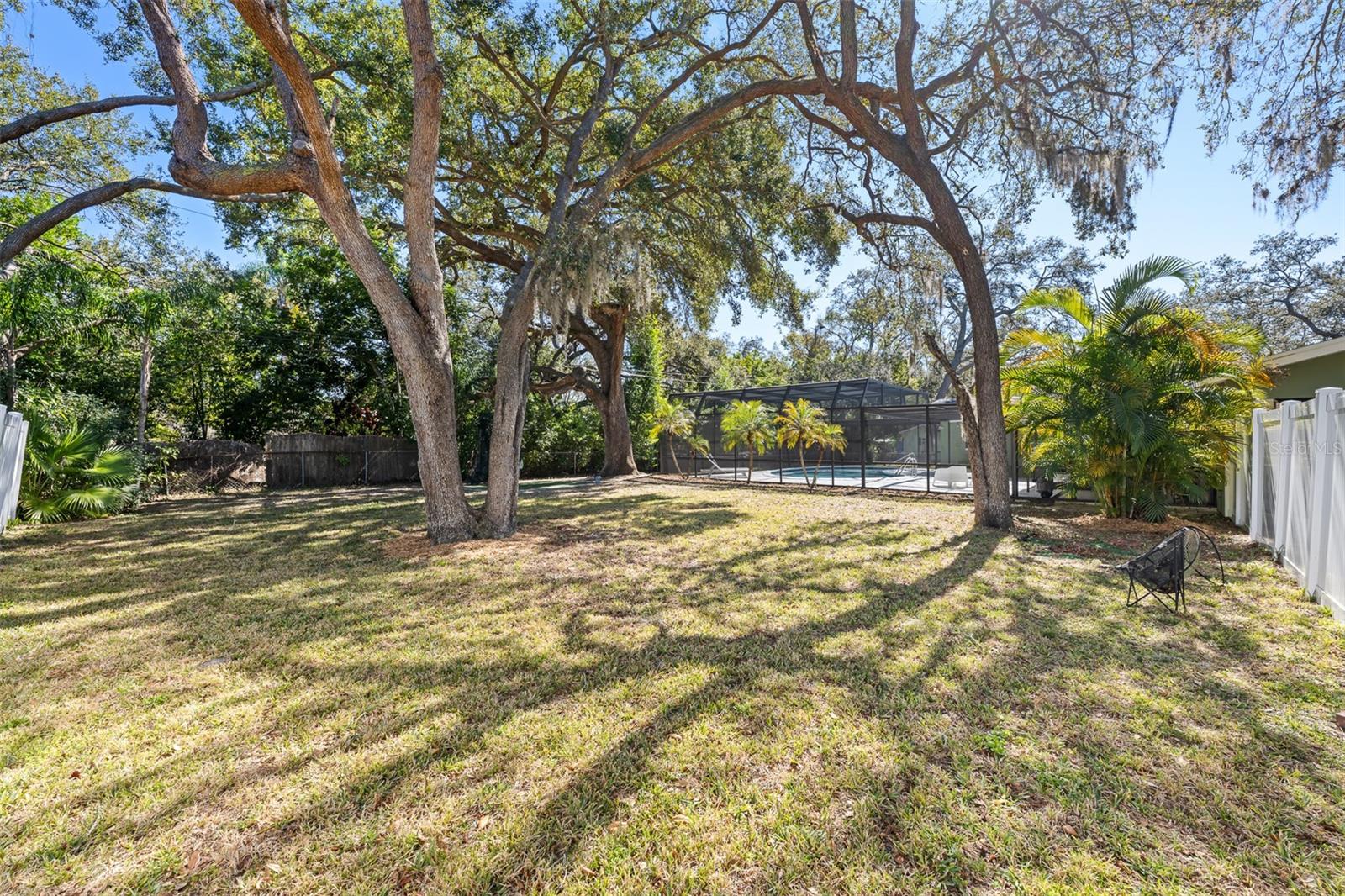 BELLEAIR - Residential