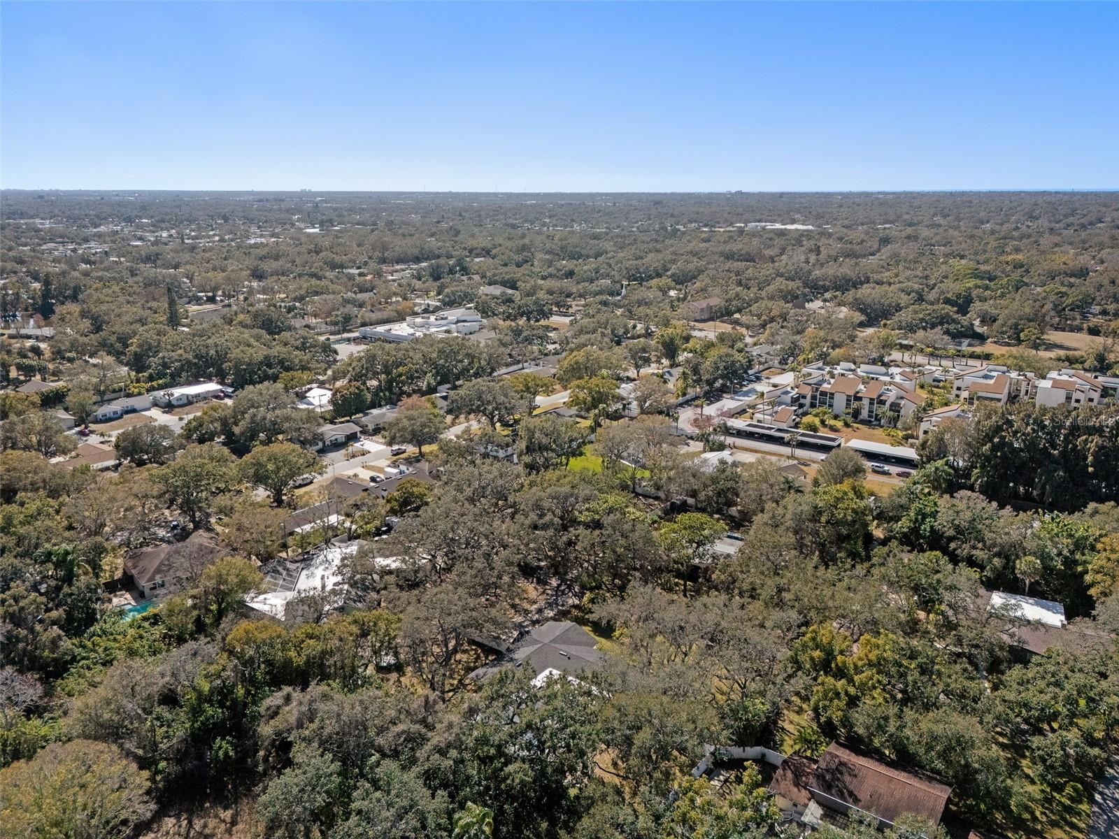 BELLEAIR - Residential