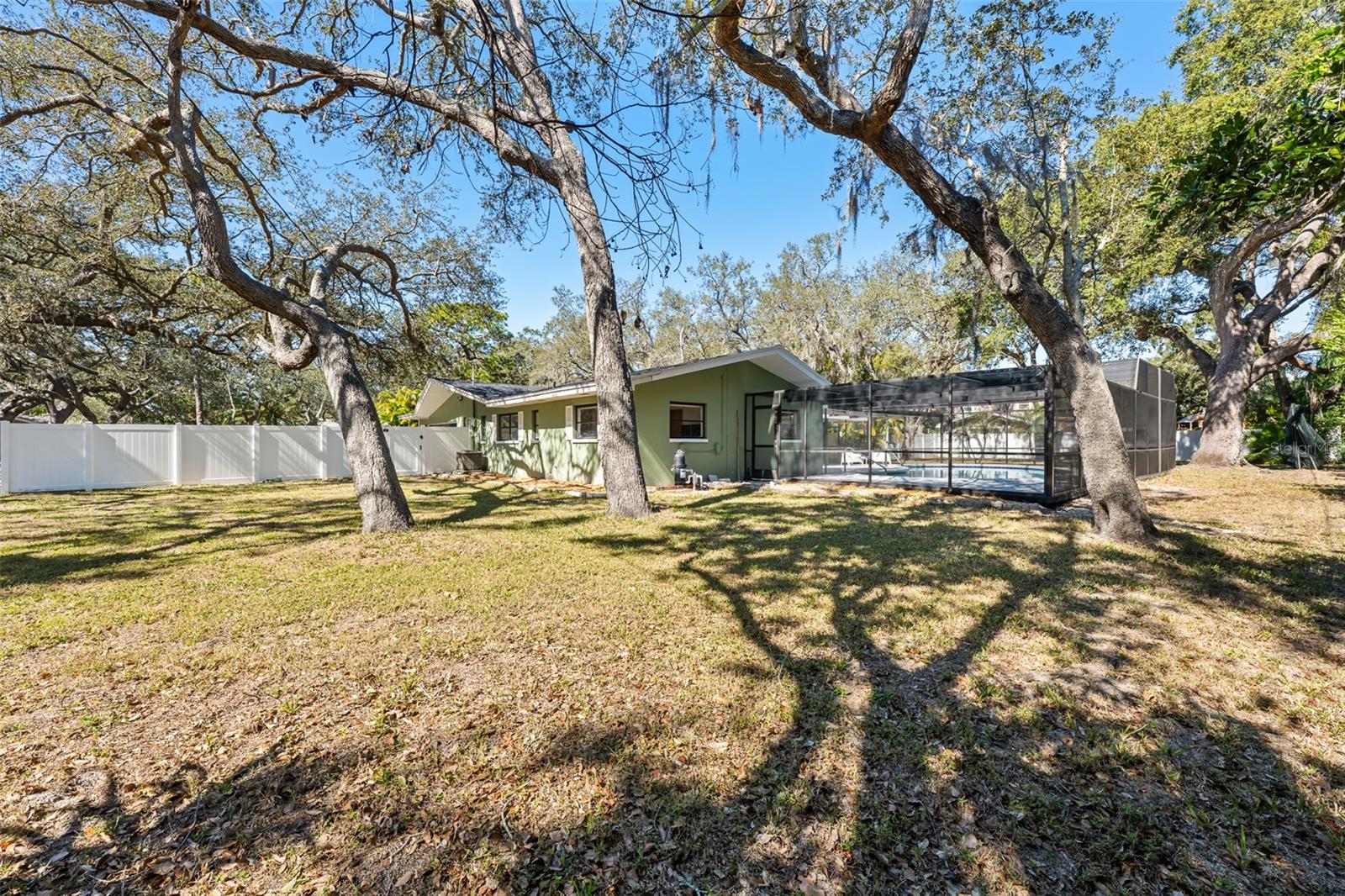 BELLEAIR - Residential