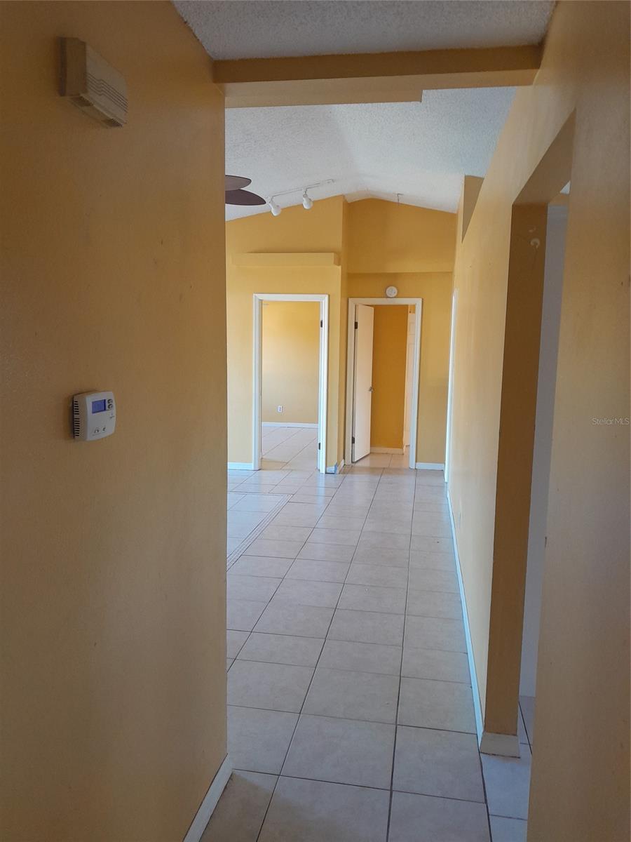 Florida Shores 01 - Residential