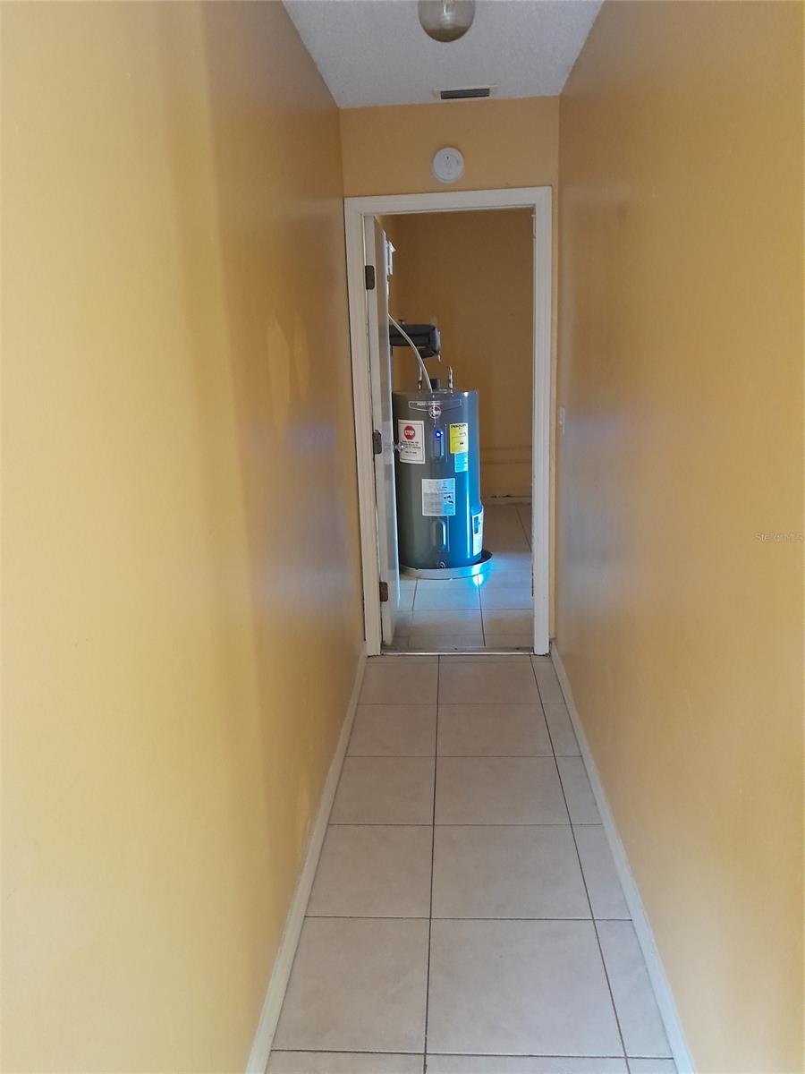 Florida Shores 01 - Residential