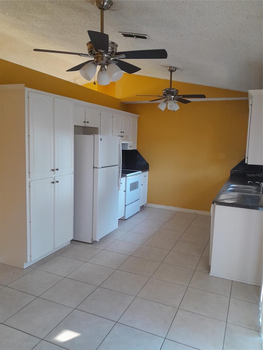 Florida Shores 01 - Residential