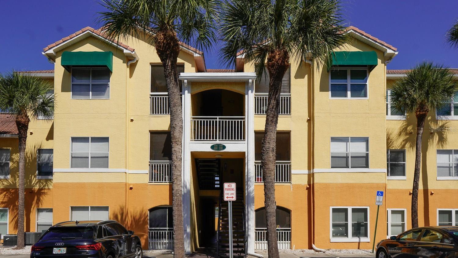 BEACHWAY CONDOS - Residential Lease