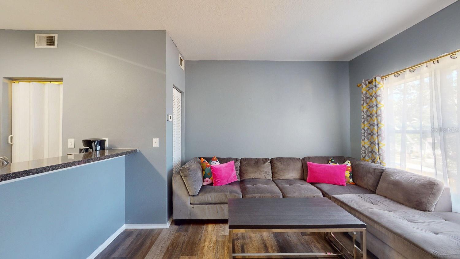 BEACHWAY CONDOS - Residential Lease