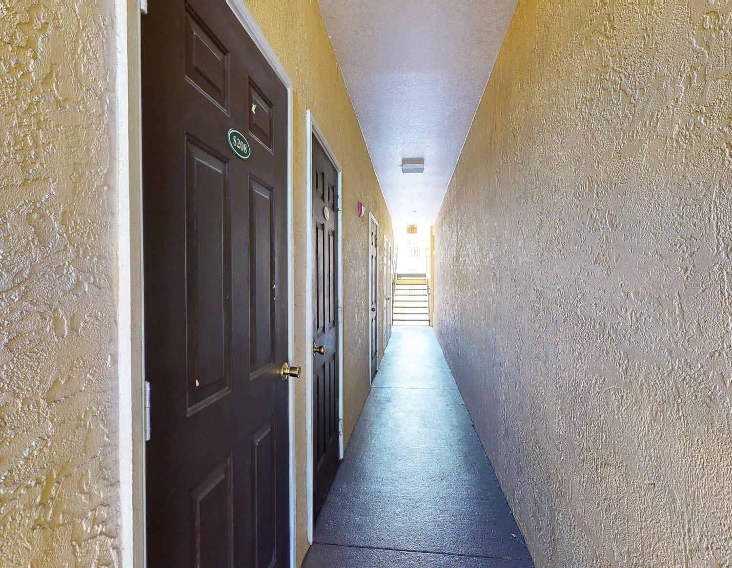 BEACHWAY CONDOS - Residential Lease