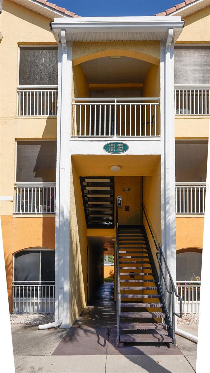 BEACHWAY CONDOS - Residential Lease