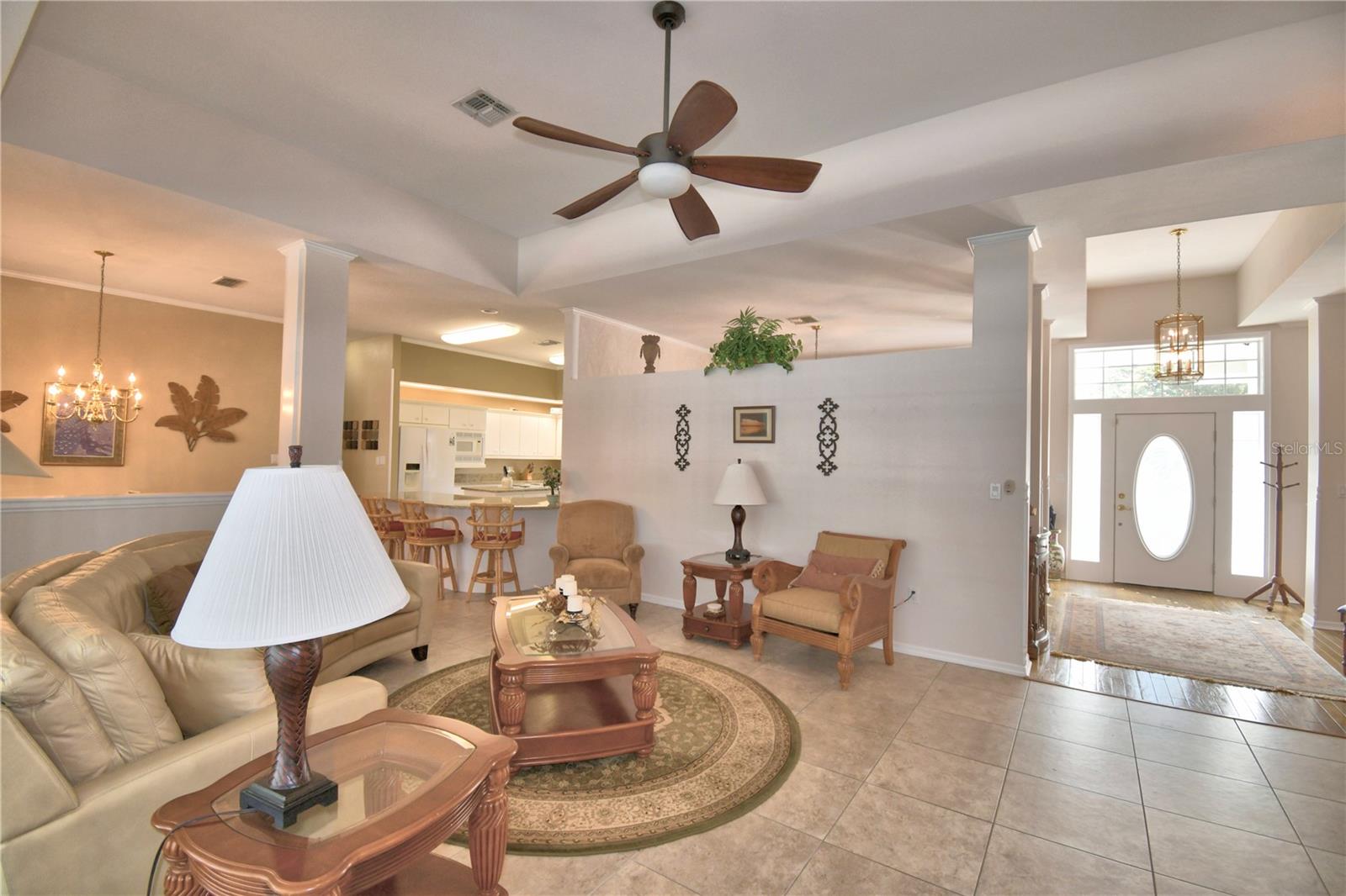 ARROWHEAD LAKES - Residential