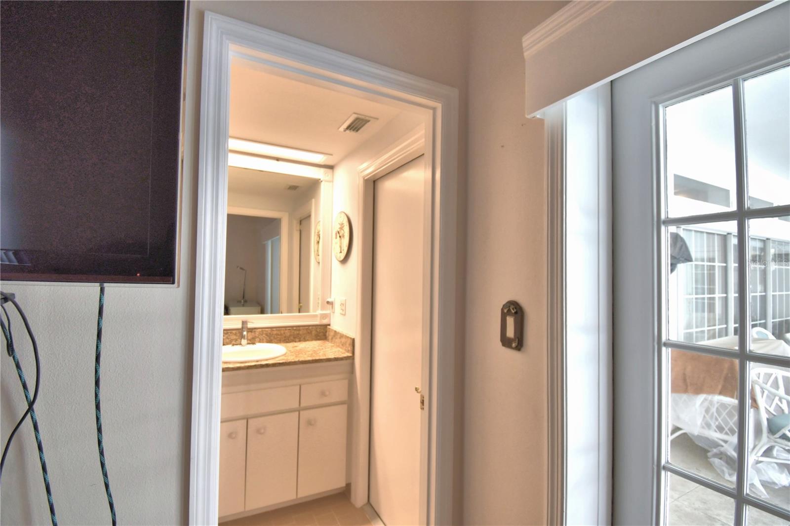 ARROWHEAD LAKES - Residential