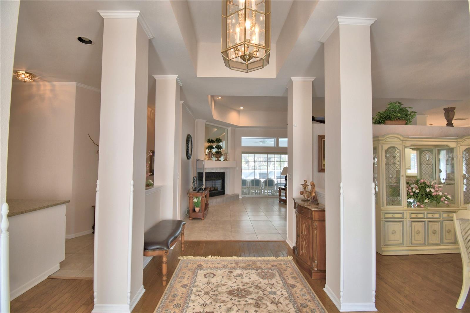 ARROWHEAD LAKES - Residential