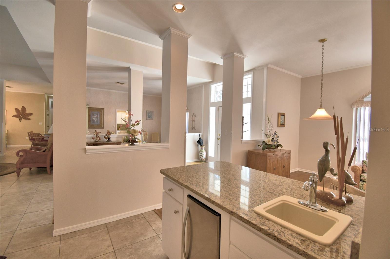 ARROWHEAD LAKES - Residential