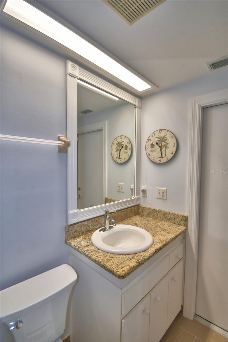 ARROWHEAD LAKES - Residential