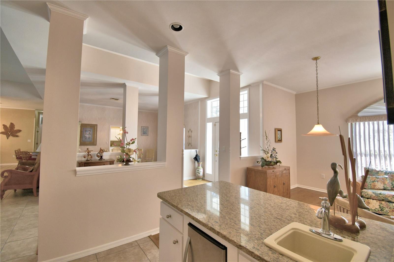 ARROWHEAD LAKES - Residential