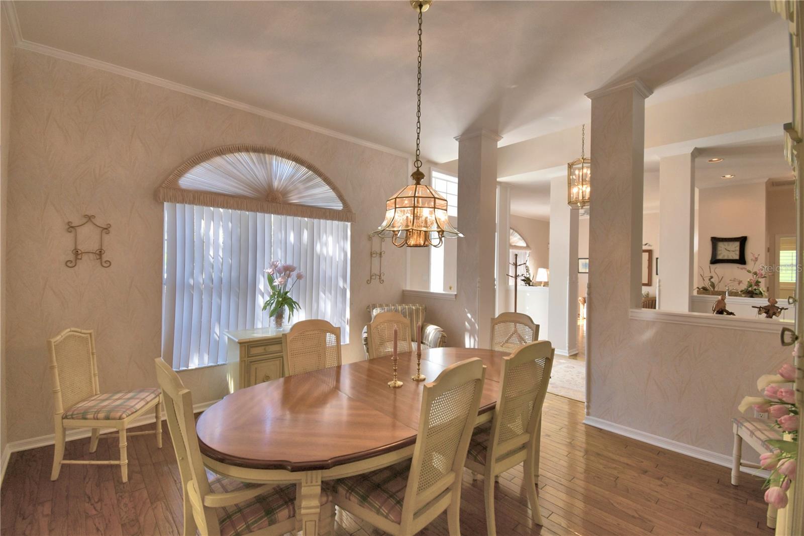 ARROWHEAD LAKES - Residential