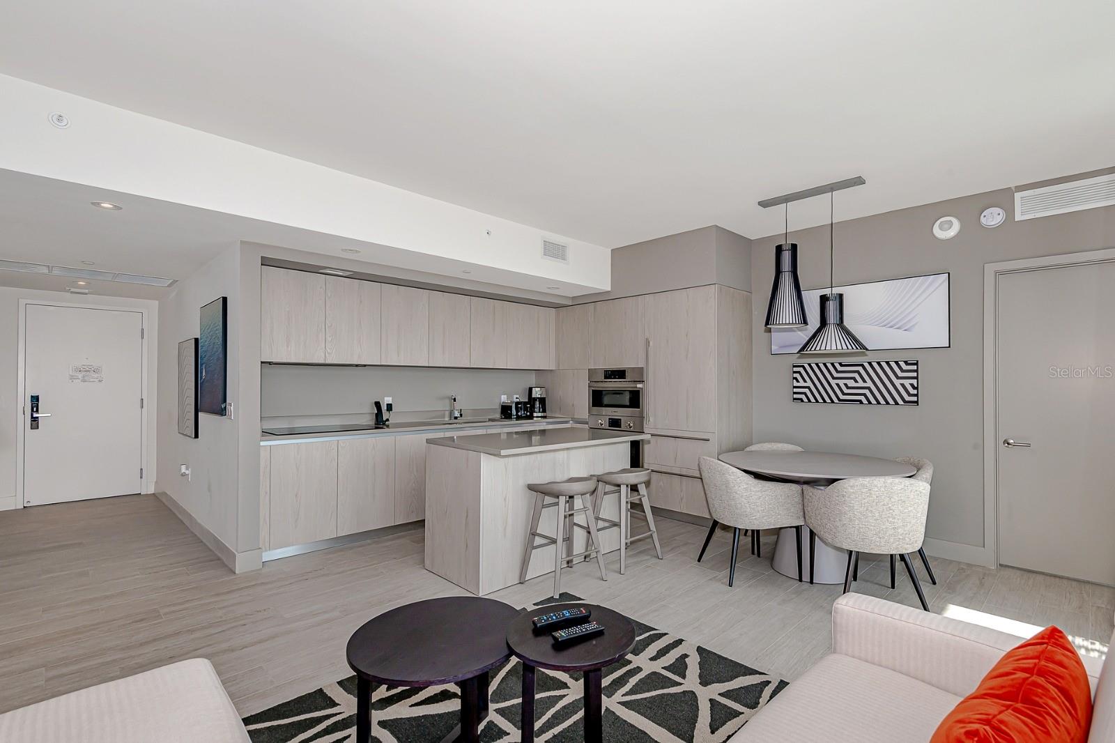 4010 S OCEAN DR R2404