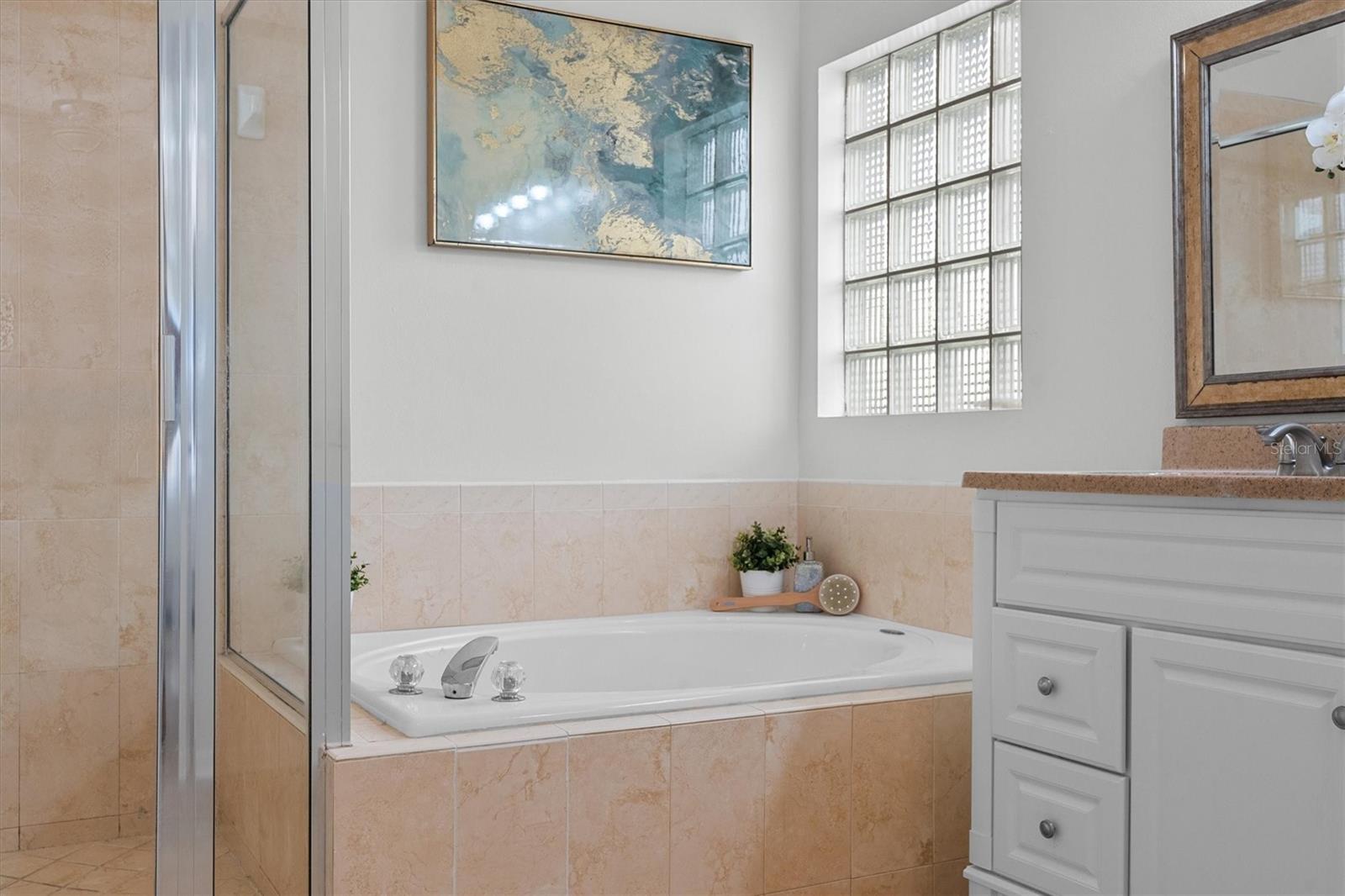 COLONY COVE - Residential