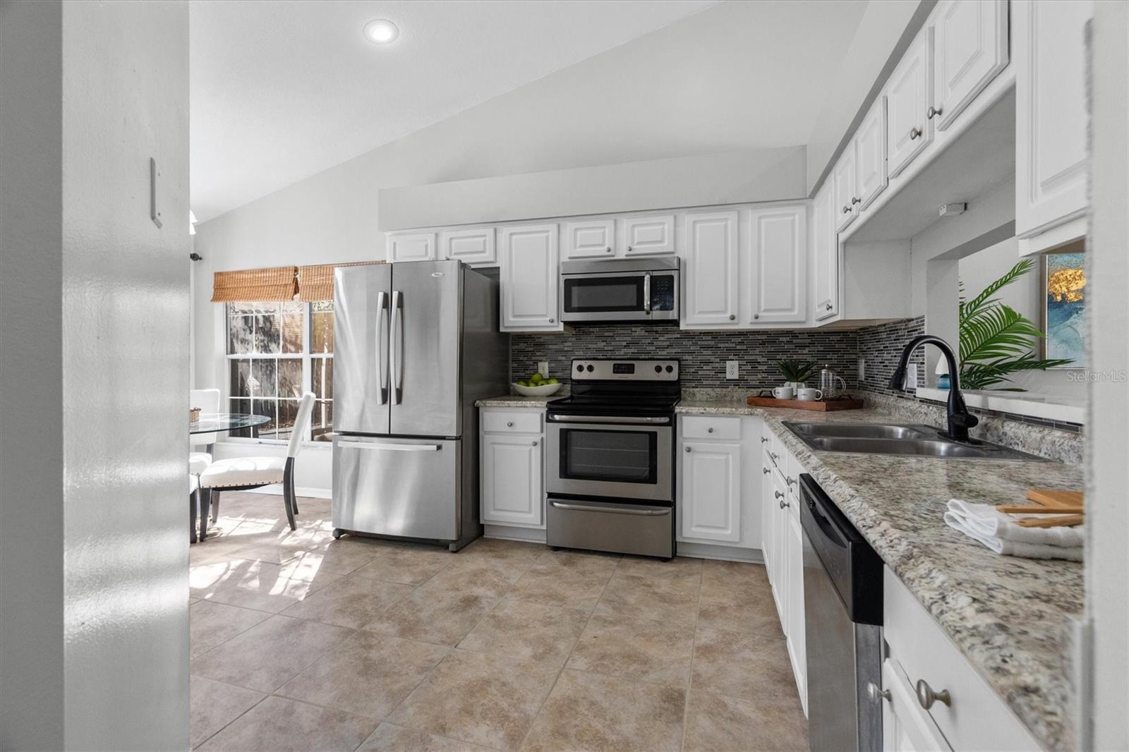 COLONY COVE - Residential