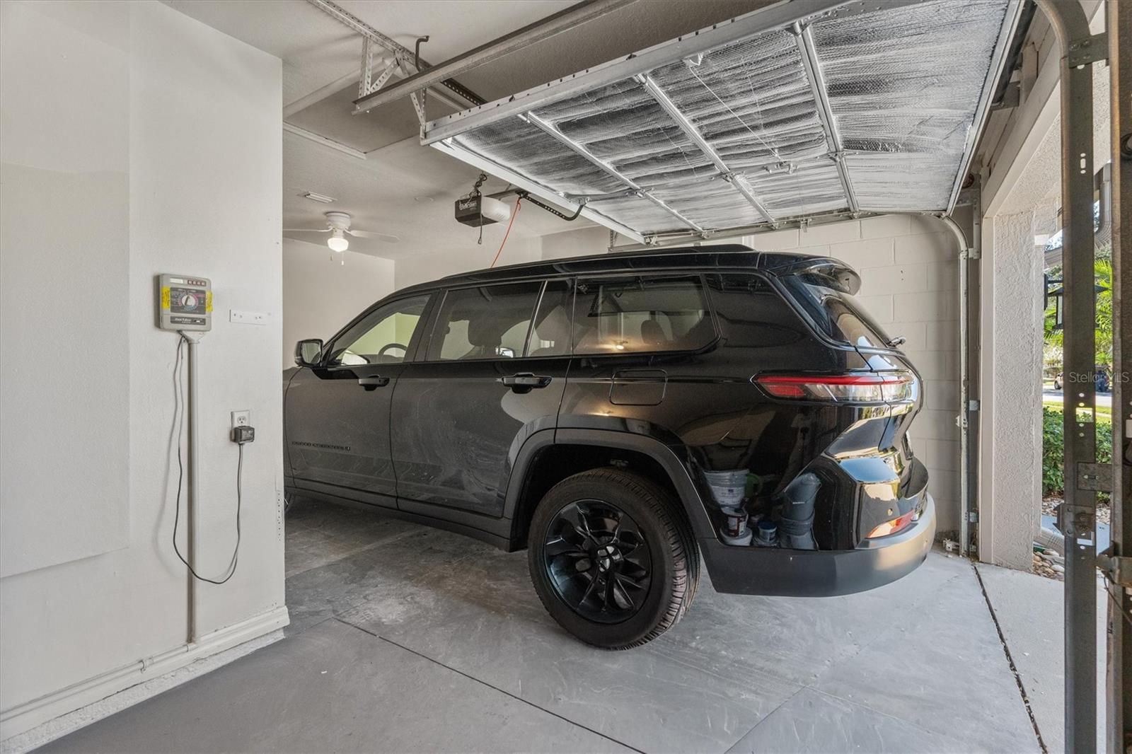 COLONY COVE - Residential