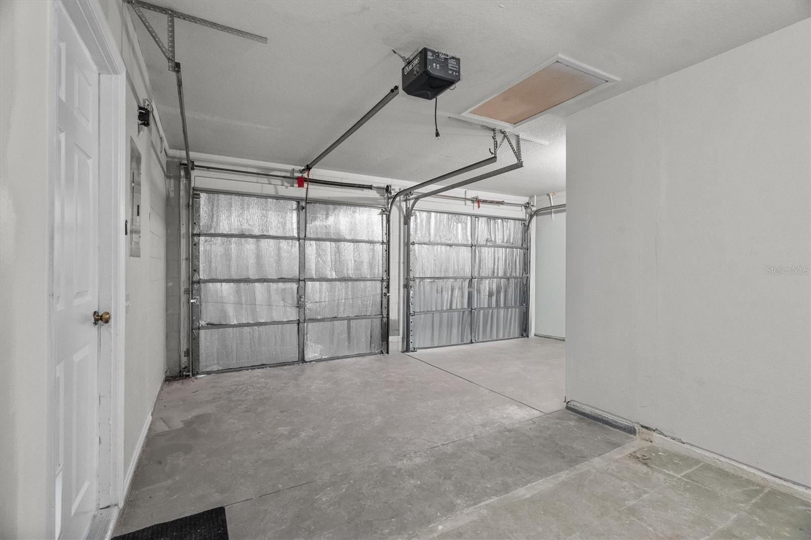 COLONY COVE - Residential