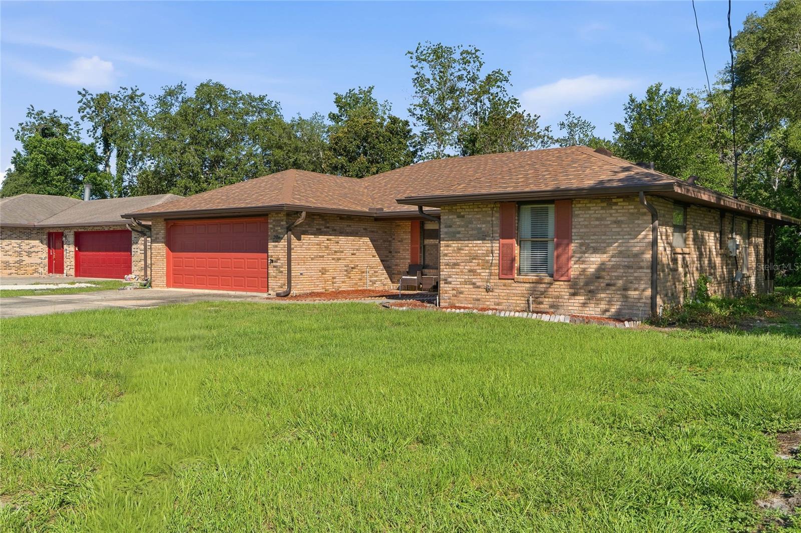 2084 APRICOT DRIVE