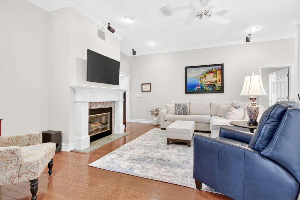 ESTATES AT ALOMA WOODS PH 2 - Residential