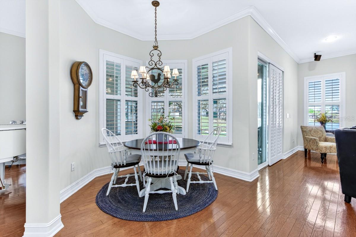 ESTATES AT ALOMA WOODS PH 2 - Residential