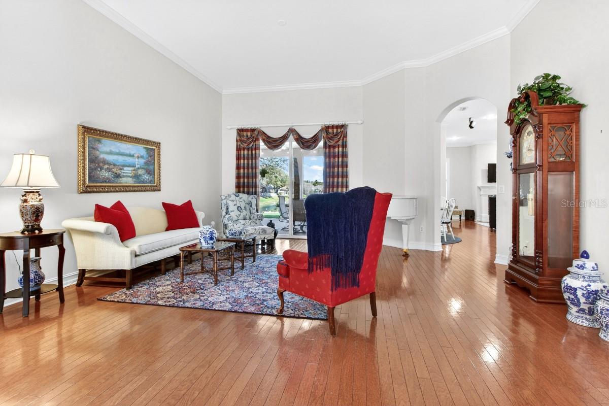 ESTATES AT ALOMA WOODS PH 2 - Residential