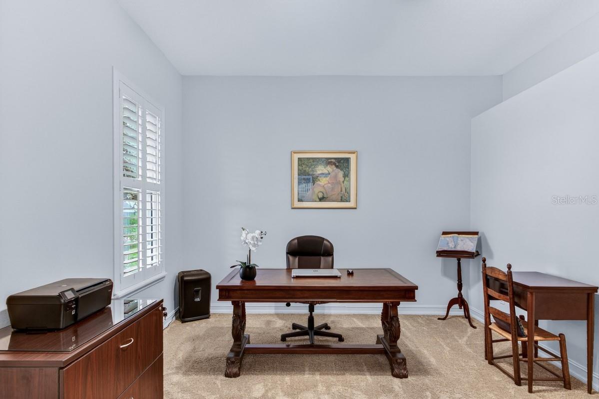 ESTATES AT ALOMA WOODS PH 2 - Residential