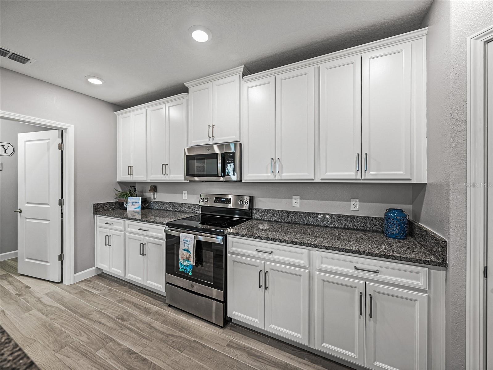 MEDLEY AT SOUTHSHORE BAY - Residential