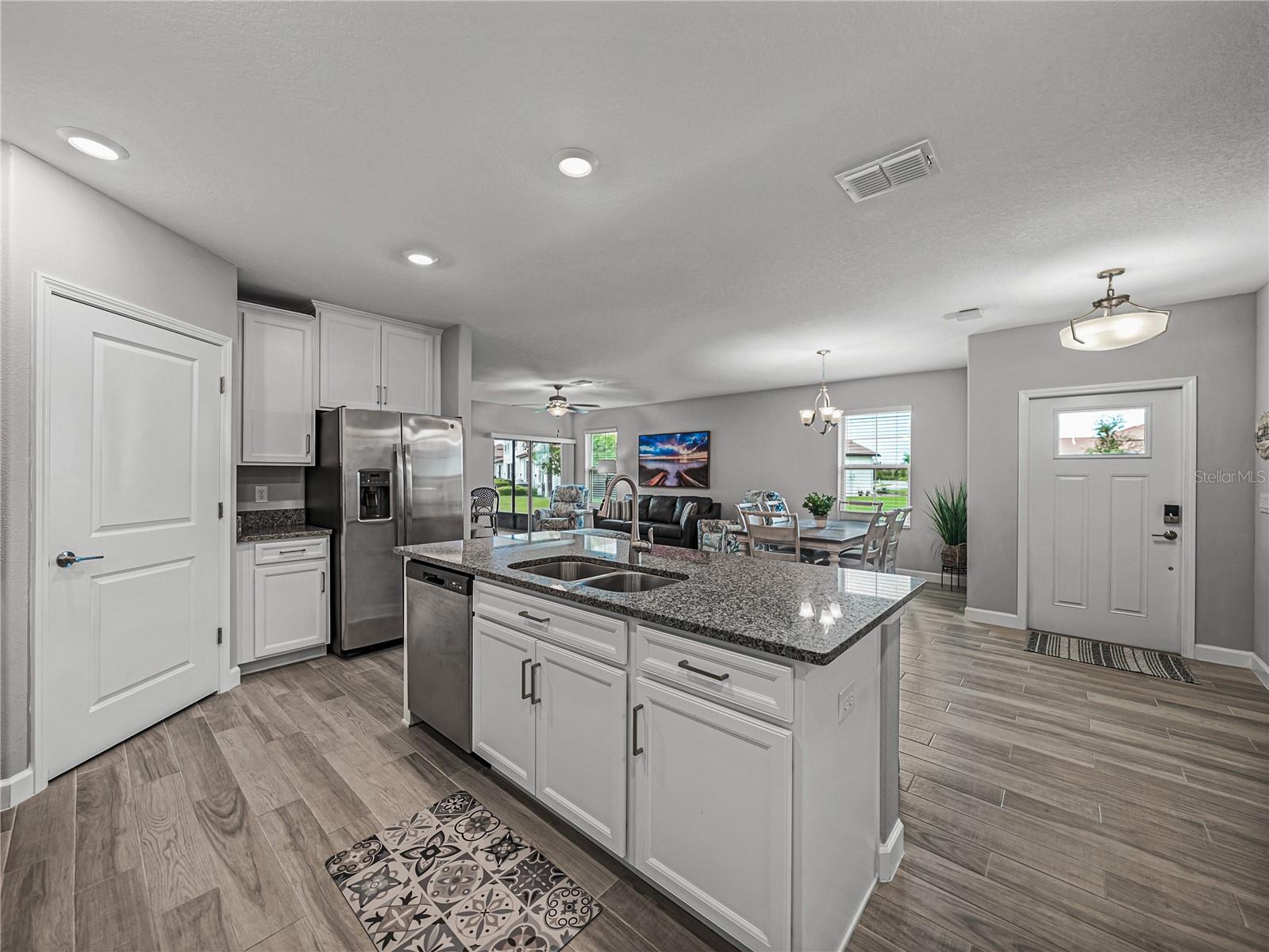 MEDLEY AT SOUTHSHORE BAY - Residential