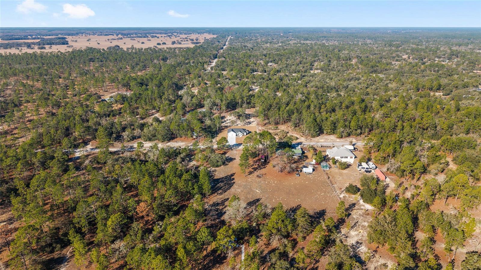 RAINBOW LAKES ESTATES - Residential