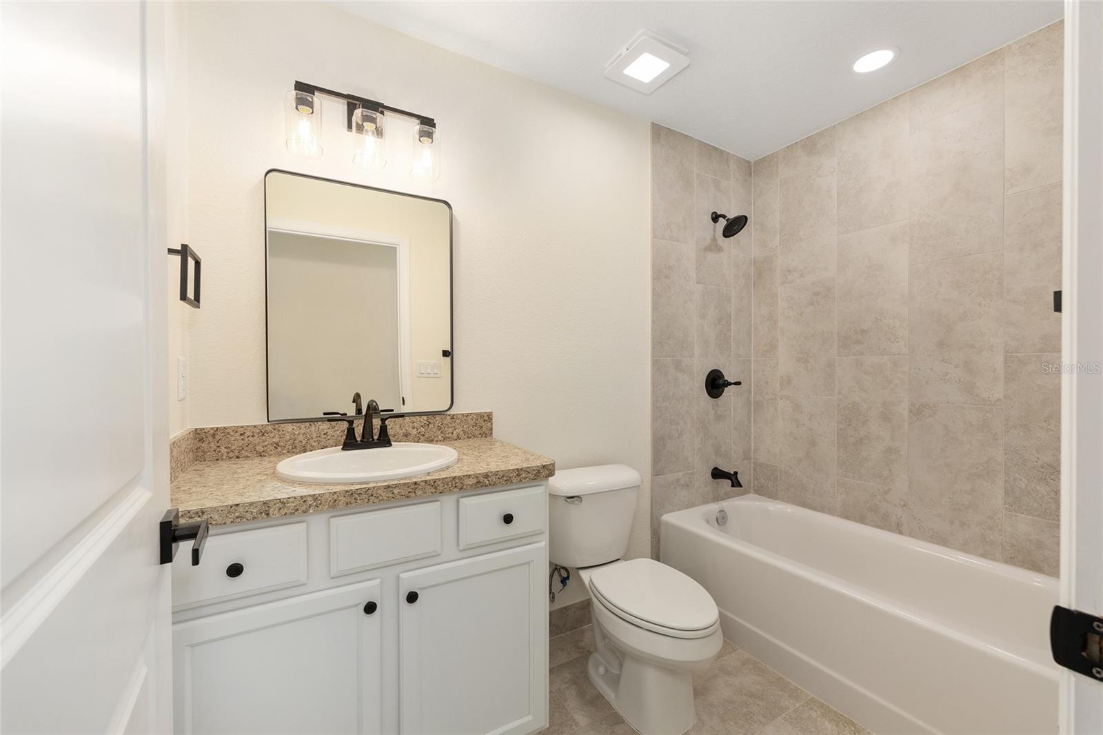 RAINBOW LAKES ESTATES - Residential