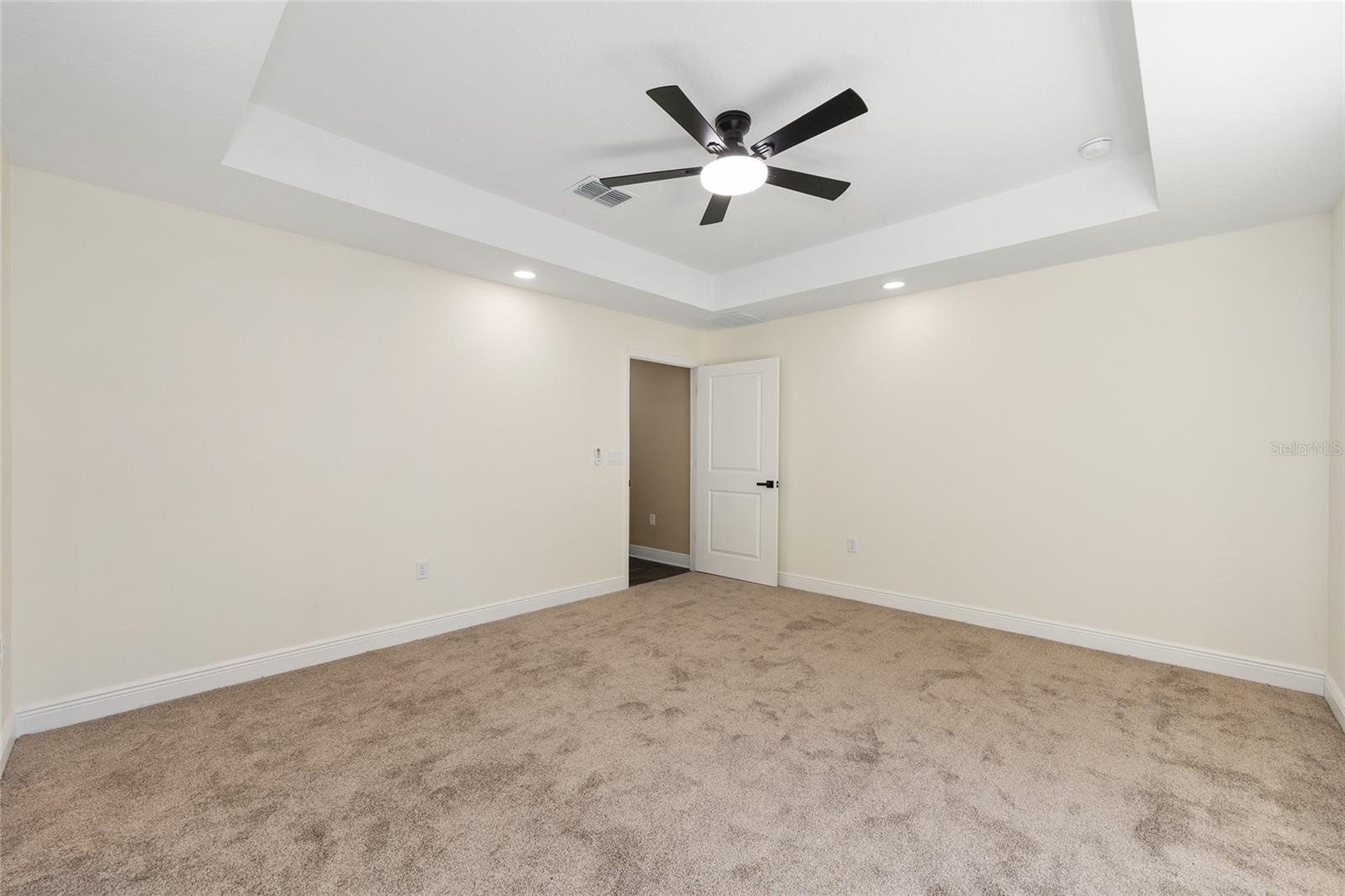 RAINBOW LAKES ESTATES - Residential