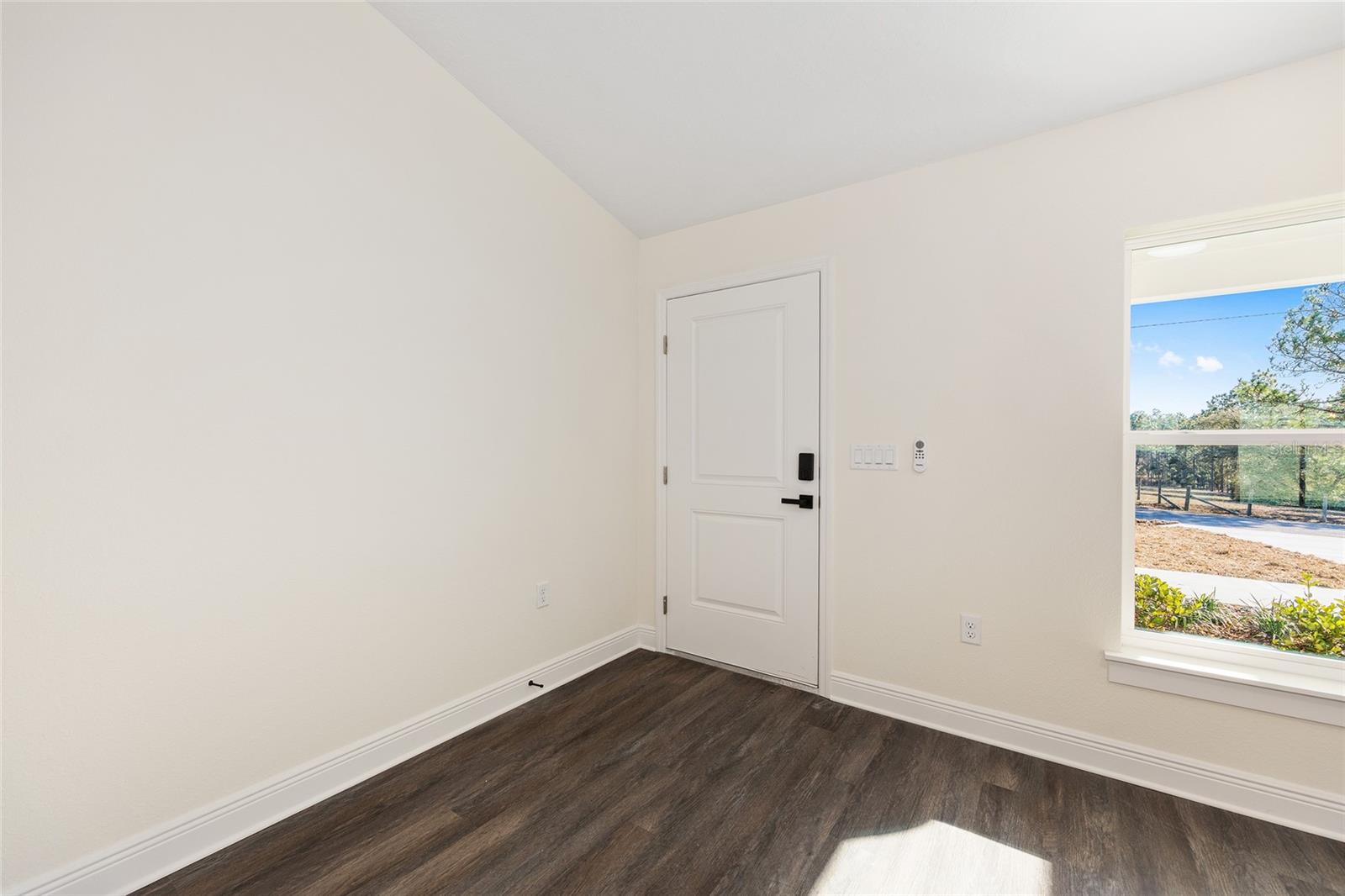 RAINBOW LAKES ESTATES - Residential