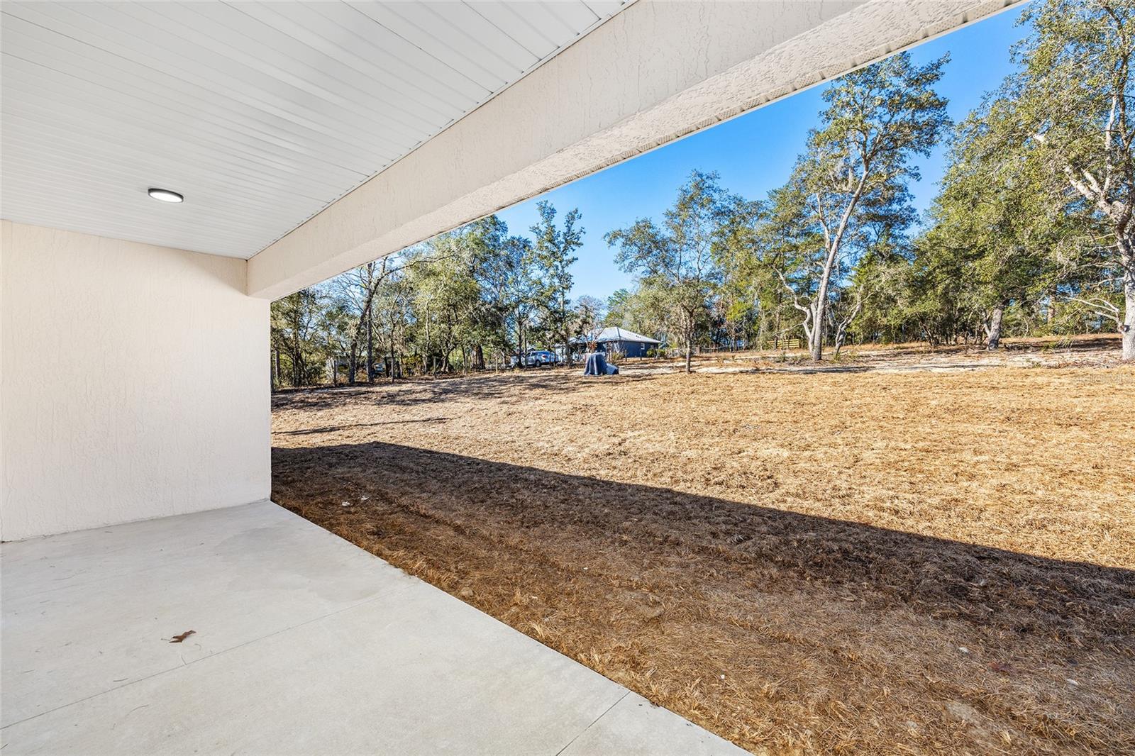 RAINBOW LAKES ESTATES - Residential